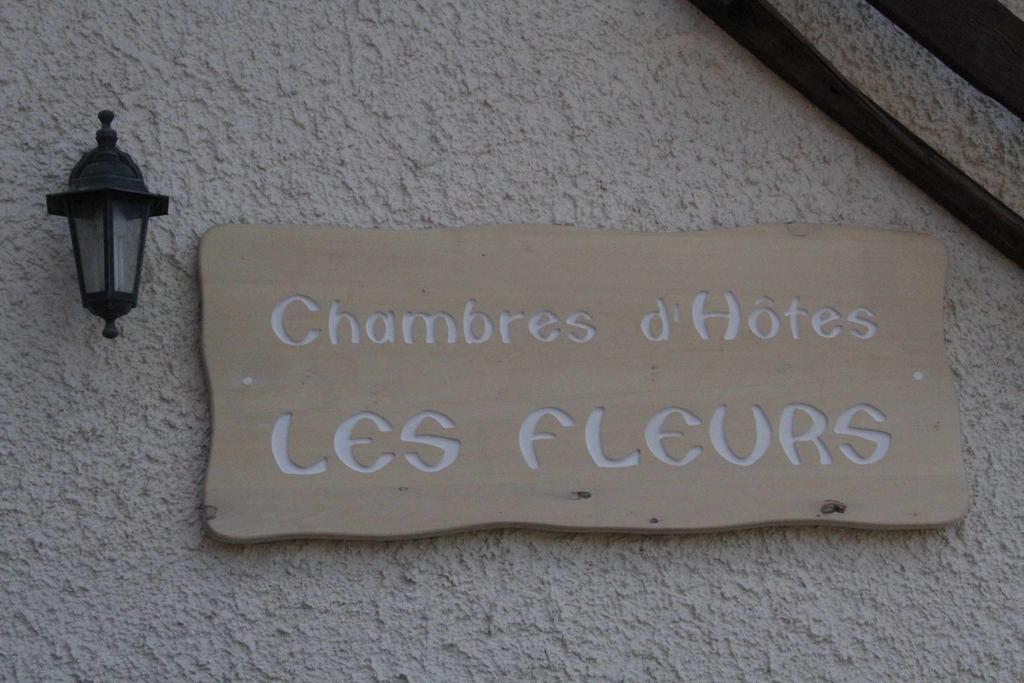 Chambres D'Hotes Les Fleurs Pila  Extérieur photo